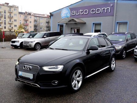 Audi A4 Allroad 2.0TDI 130kW A/T BiXenon Navi