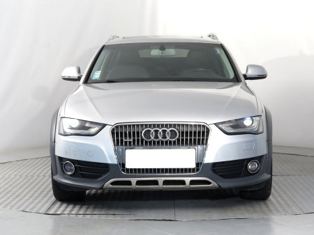 Audi A4 Allroad, 2013 - pohled č. 2