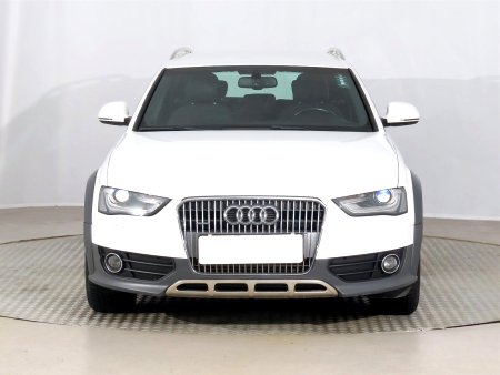 Audi A4 Allroad, 2013 - pohled č. 2