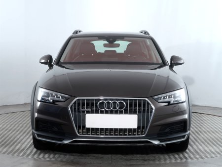 Audi A4 Allroad, 2017 - pohled č. 2