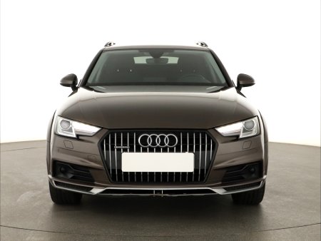 Audi A4 Allroad, 2017 - pohled č. 2
