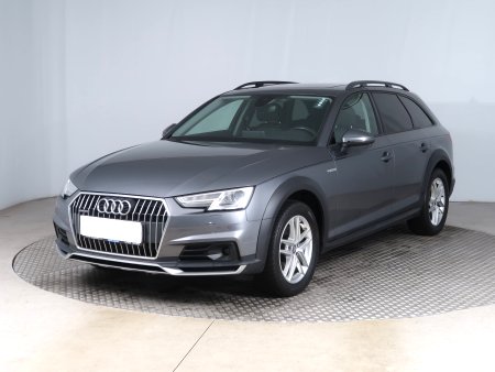 Audi A4 Allroad, 2018 - pohled č. 3