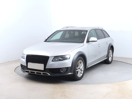 Audi A4 Allroad, 2010 - pohled č. 3