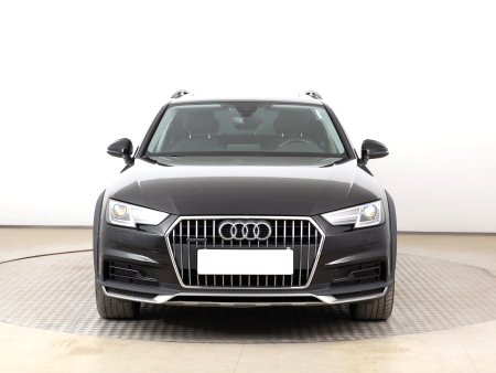 Audi A4 Allroad, 2018 - pohled č. 2