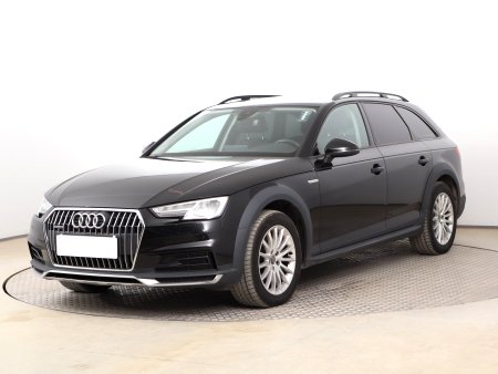 Audi A4 Allroad, 2018 - pohled č. 3