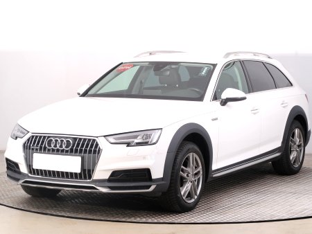 Audi A4 Allroad, 2019 - pohled č. 3