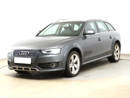 Audi A4 Allroad, 2013 - pohled č. 3