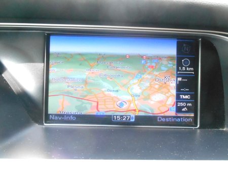 Audi A4 Allroad, 2010 - pohled č. 9