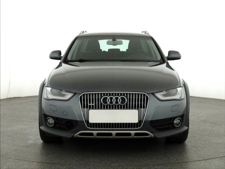 Audi A4 Allroad, 2013 - pohled č. 2