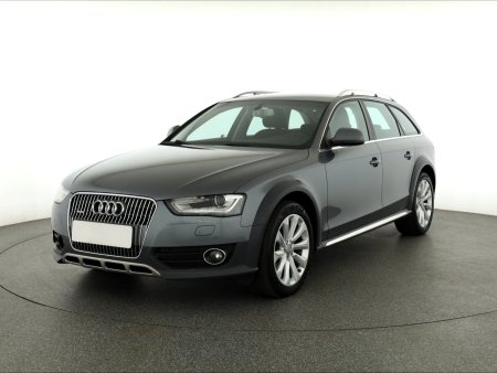Audi A4 Allroad, 2013 - pohled č. 3
