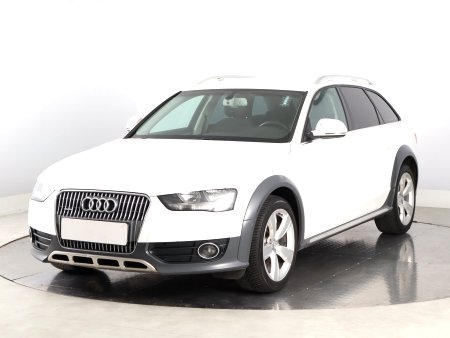 Audi A4 Allroad, 2012 - pohled č. 3