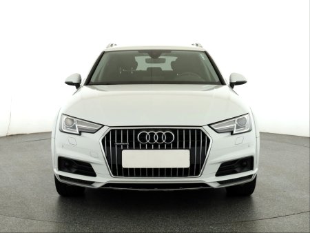 Audi A4 Allroad, 2017 - pohled č. 2