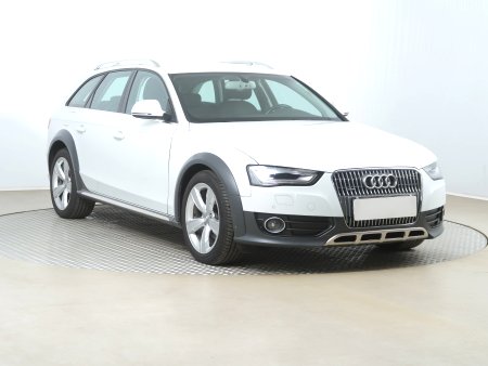 Audi A4 Allroad, 2015