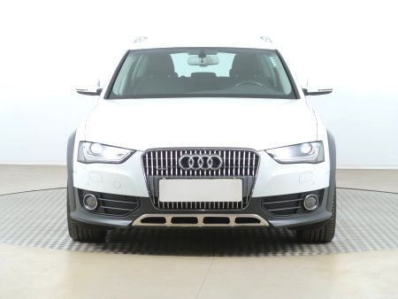Audi A4 Allroad, 2015 - pohled č. 2