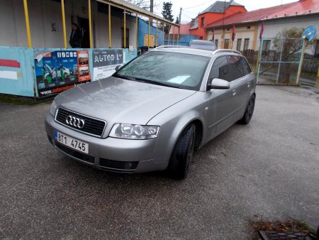 Audi A4 Avant, 2002 - pohled č. 3