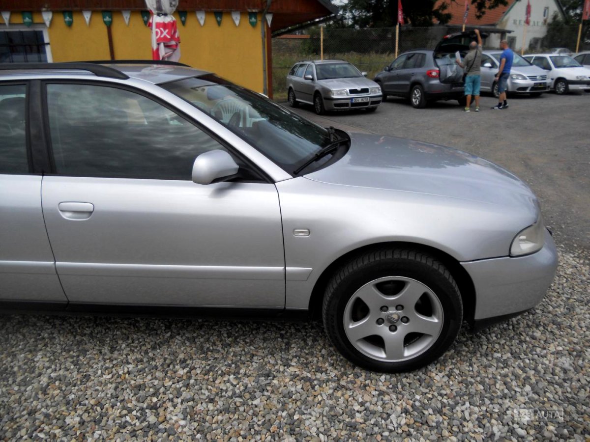 Audi A4, 2000 - pohled č. 4
