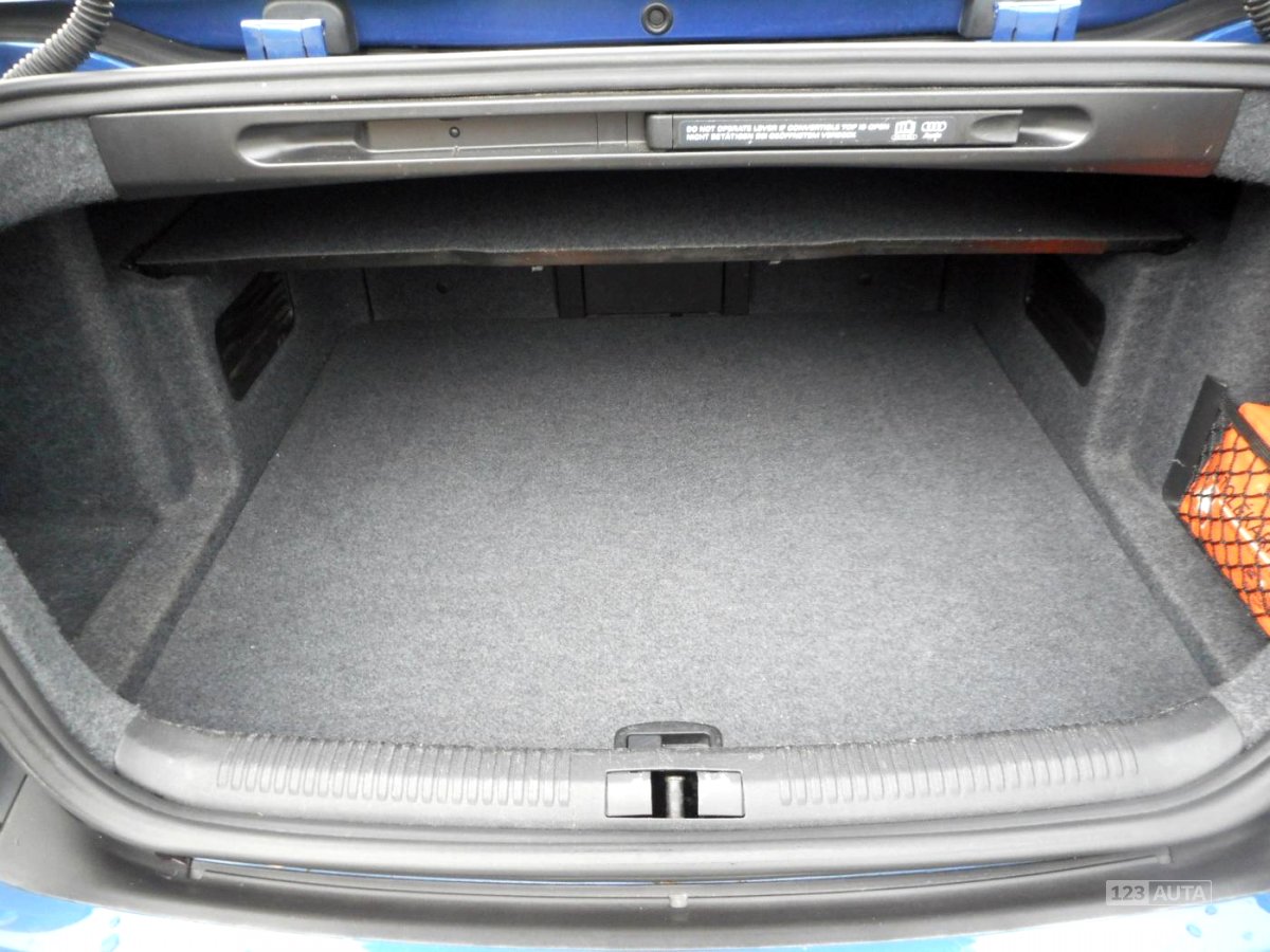 Audi A4, 2004 - pohled č. 13