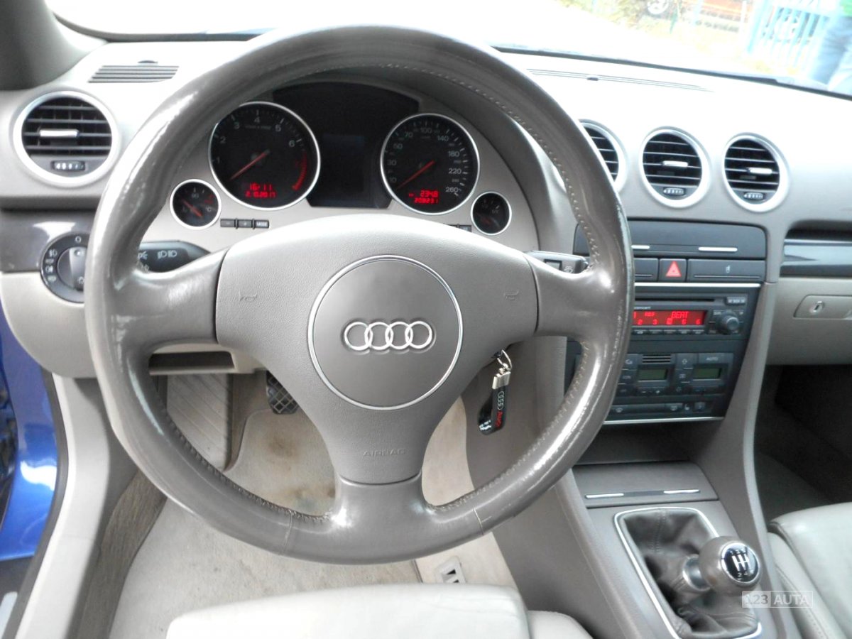 Audi A4, 2004 - pohled č. 14