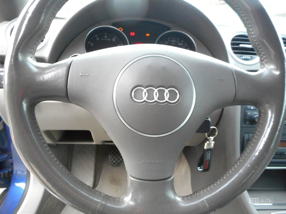 Audi A4, 2004 - pohled č. 22