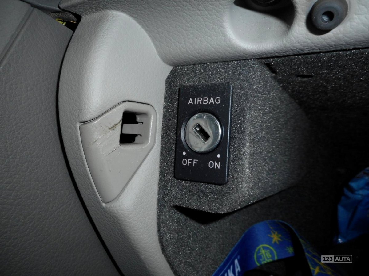 Audi A4, 2004 - pohled č. 27