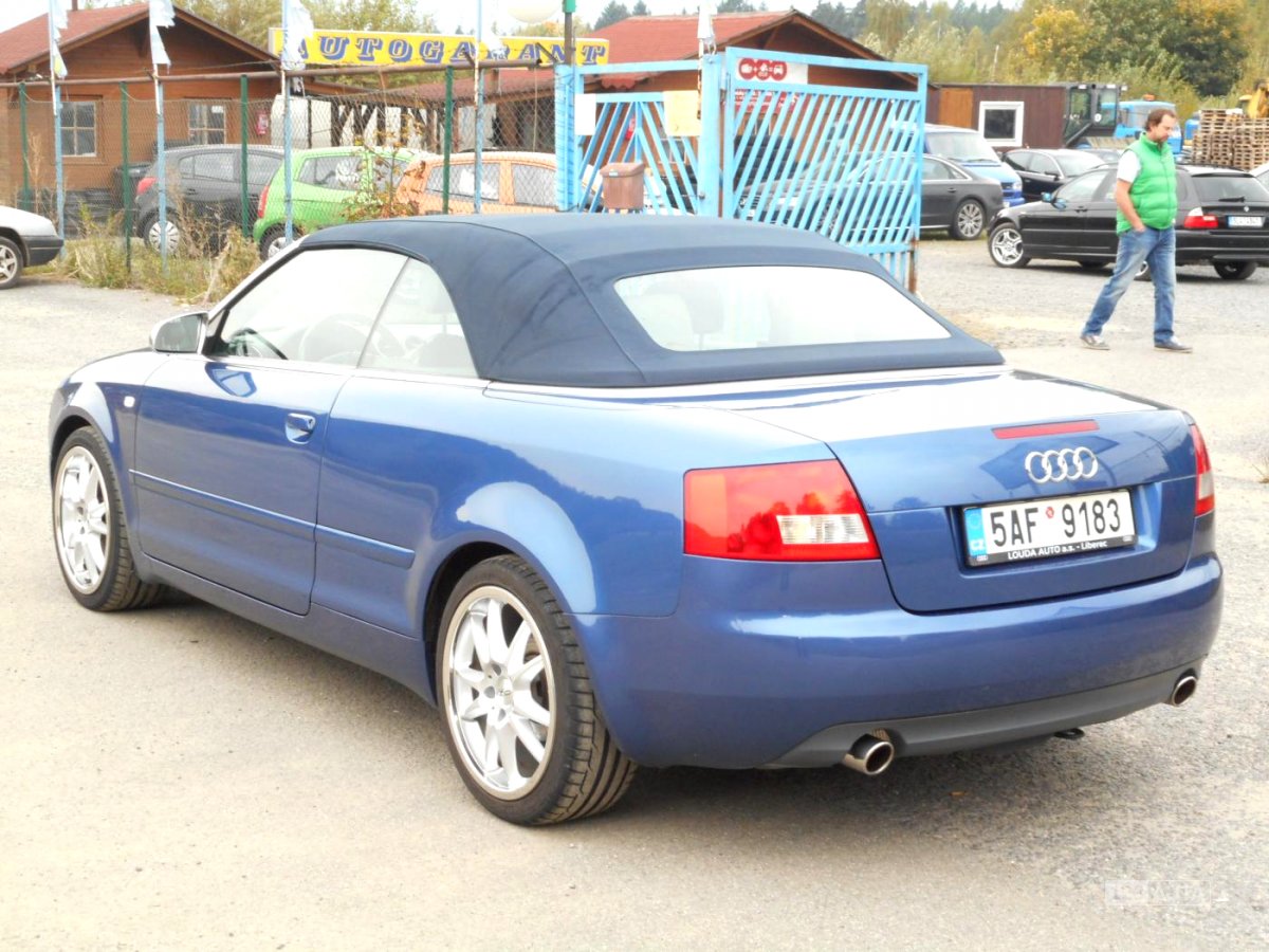 Audi A4, 2004 - pohled č. 6