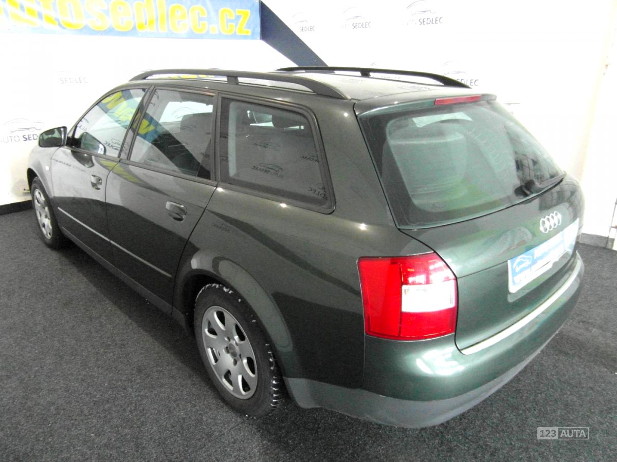 Audi A4, 2001 - pohled č. 4