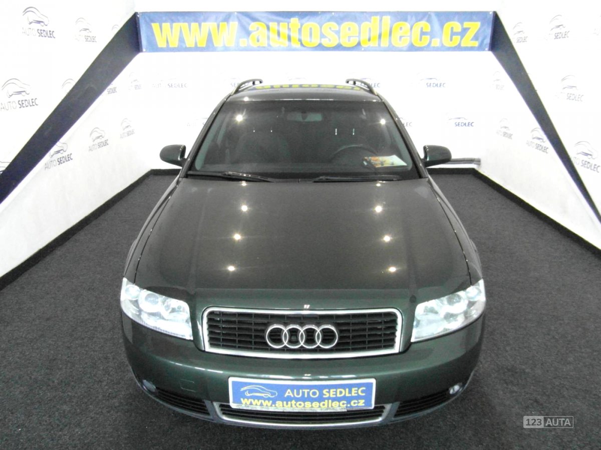 Audi A4, 2001 - pohled č. 5