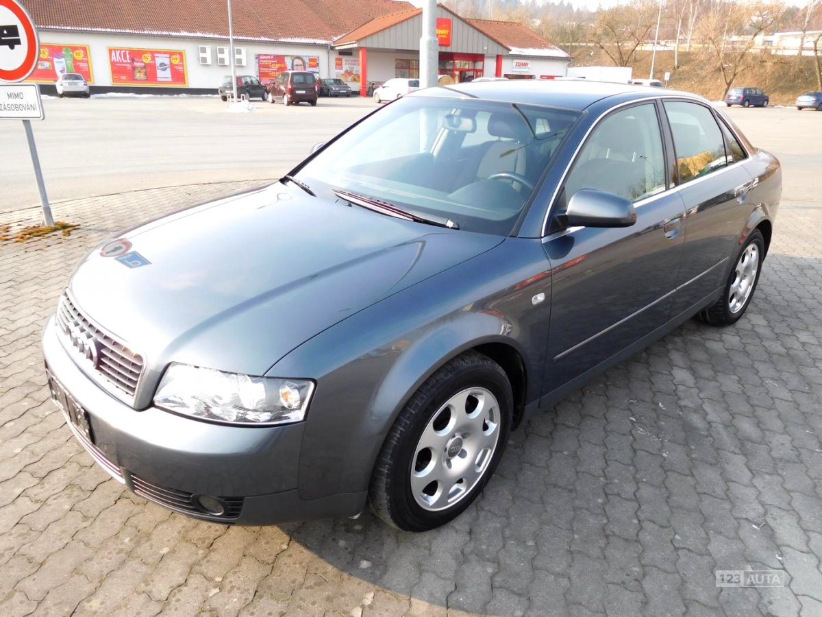 Audi A4, 2001 - celkový pohled