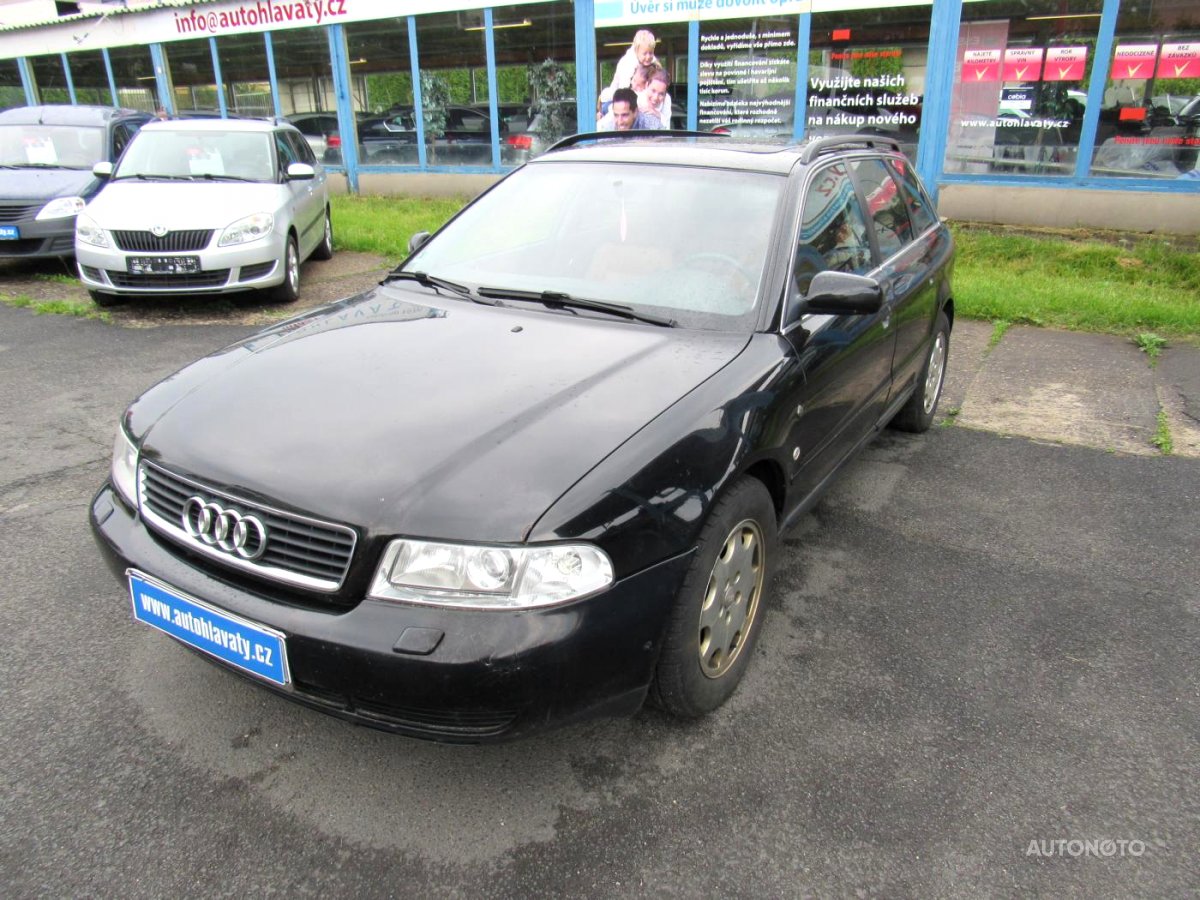 Audi A4, 1996 - celkový pohled