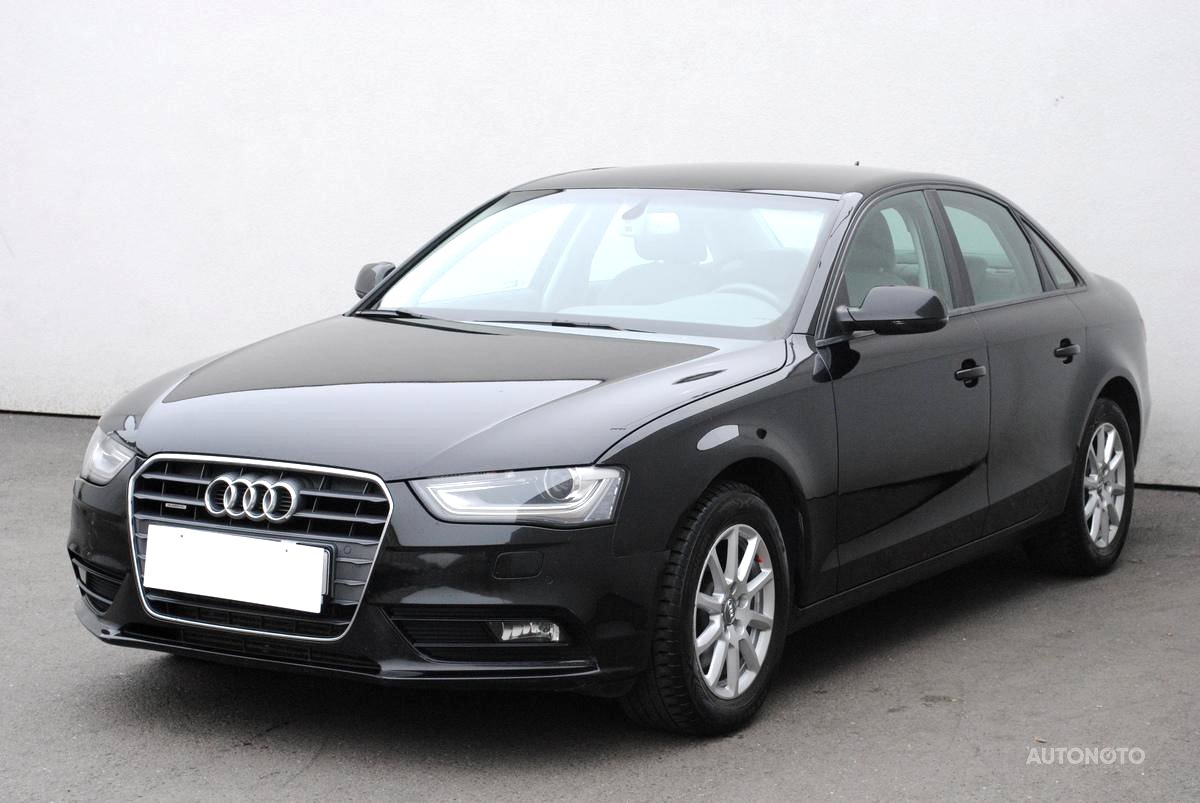 Audi A4, 2014 - pohled č. 3