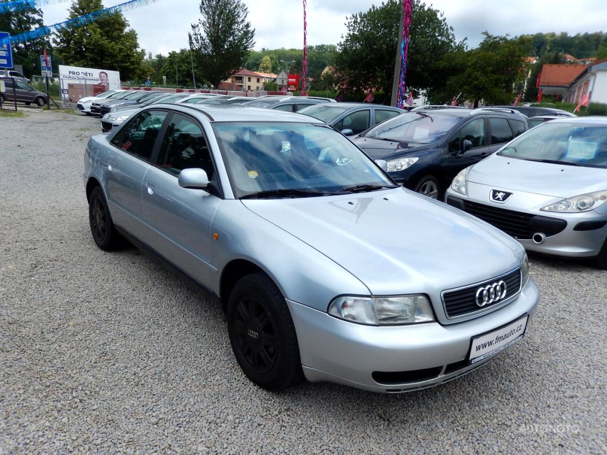 Audi A4, 1998 - pohled č. 4