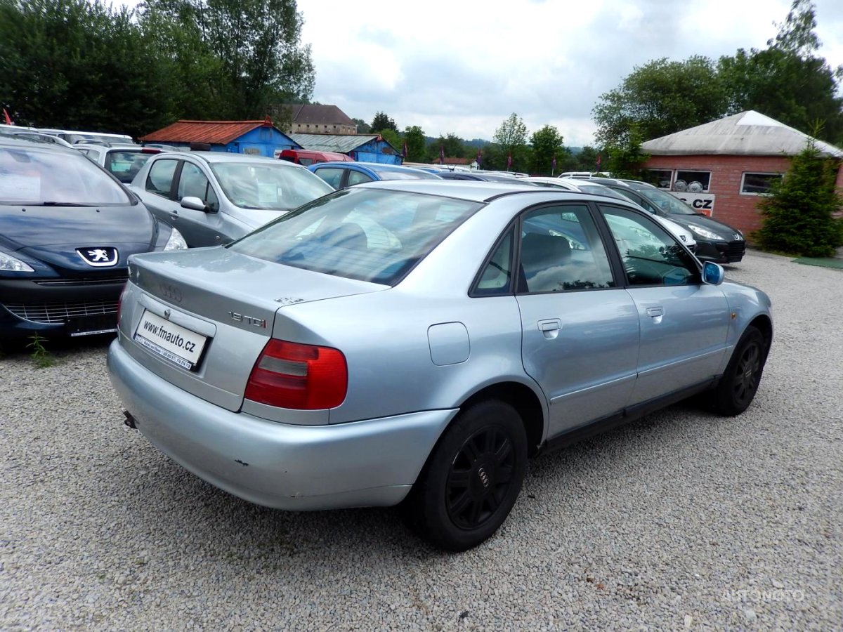 Audi A4, 1998 - pohled č. 5