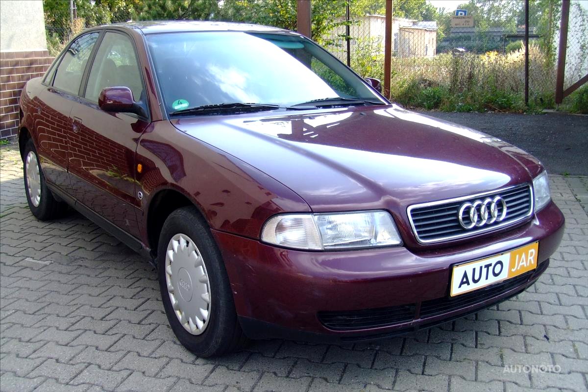 Audi A4, 1996 - celkový pohled