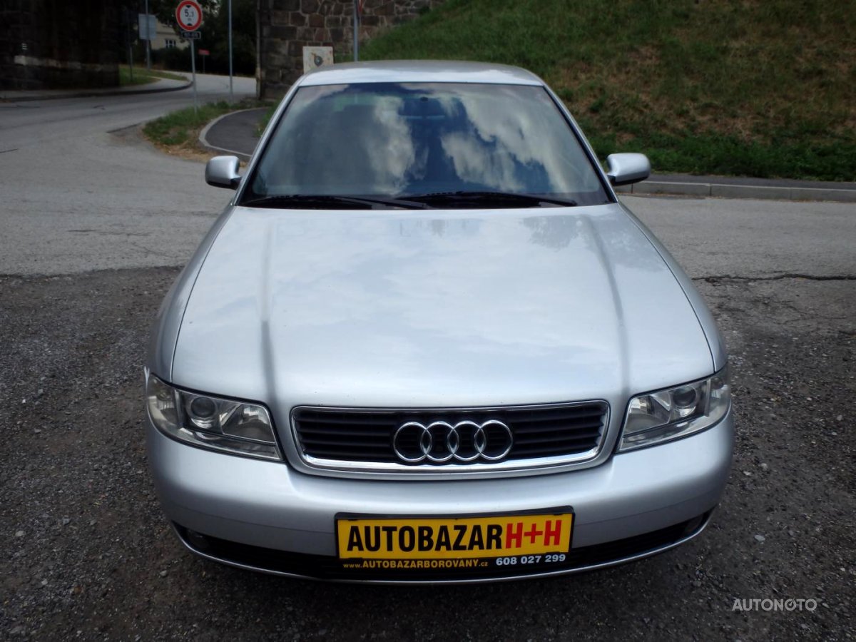 Audi A4, 2000 - pohled č. 2