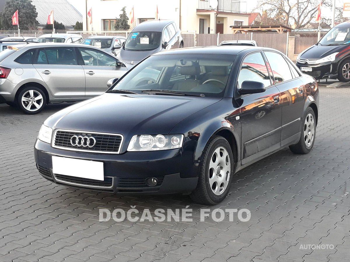 Audi A4, 2002 - pohled č. 3