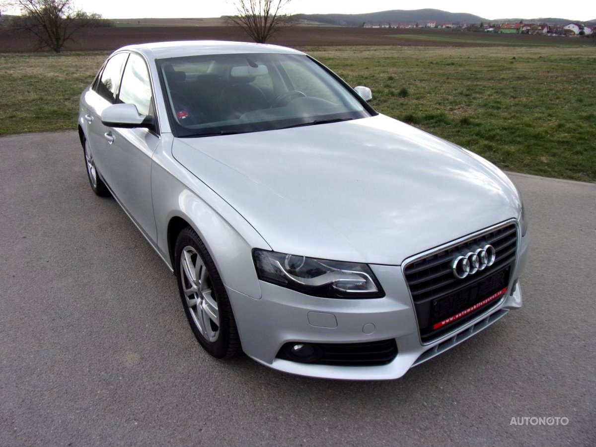 Audi A4, 2011 - pohled č. 2