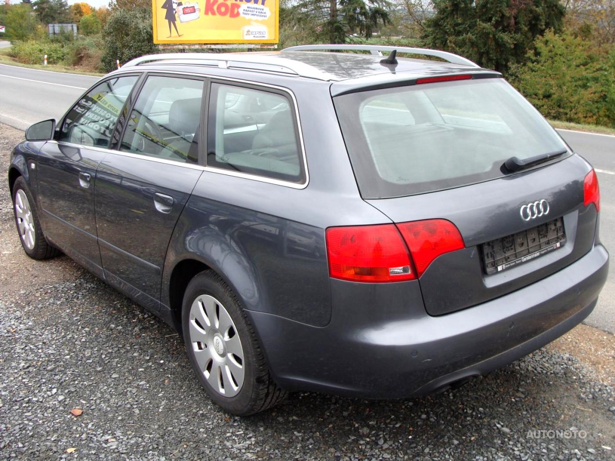 Audi A4, 2004 - pohled č. 3