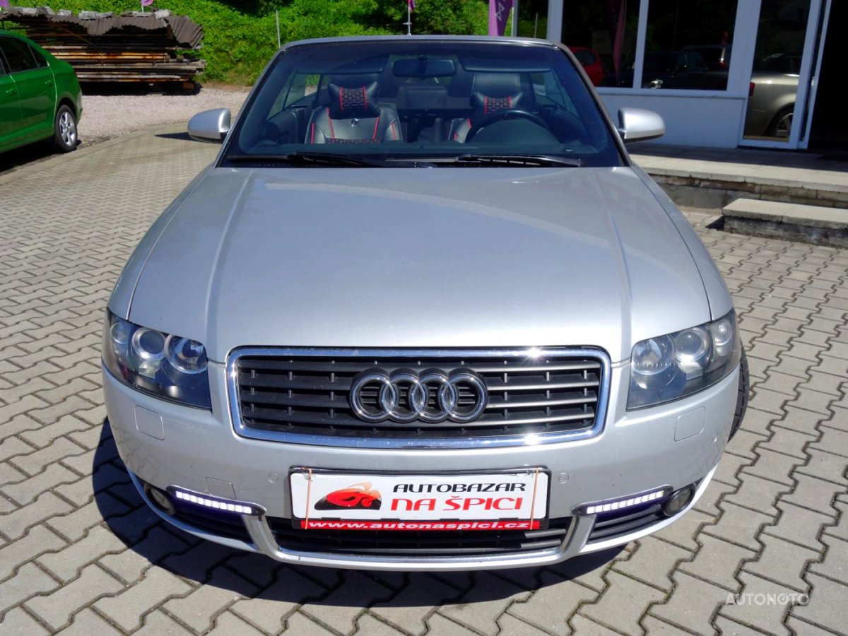 Audi A4, 2003 - pohled č. 3