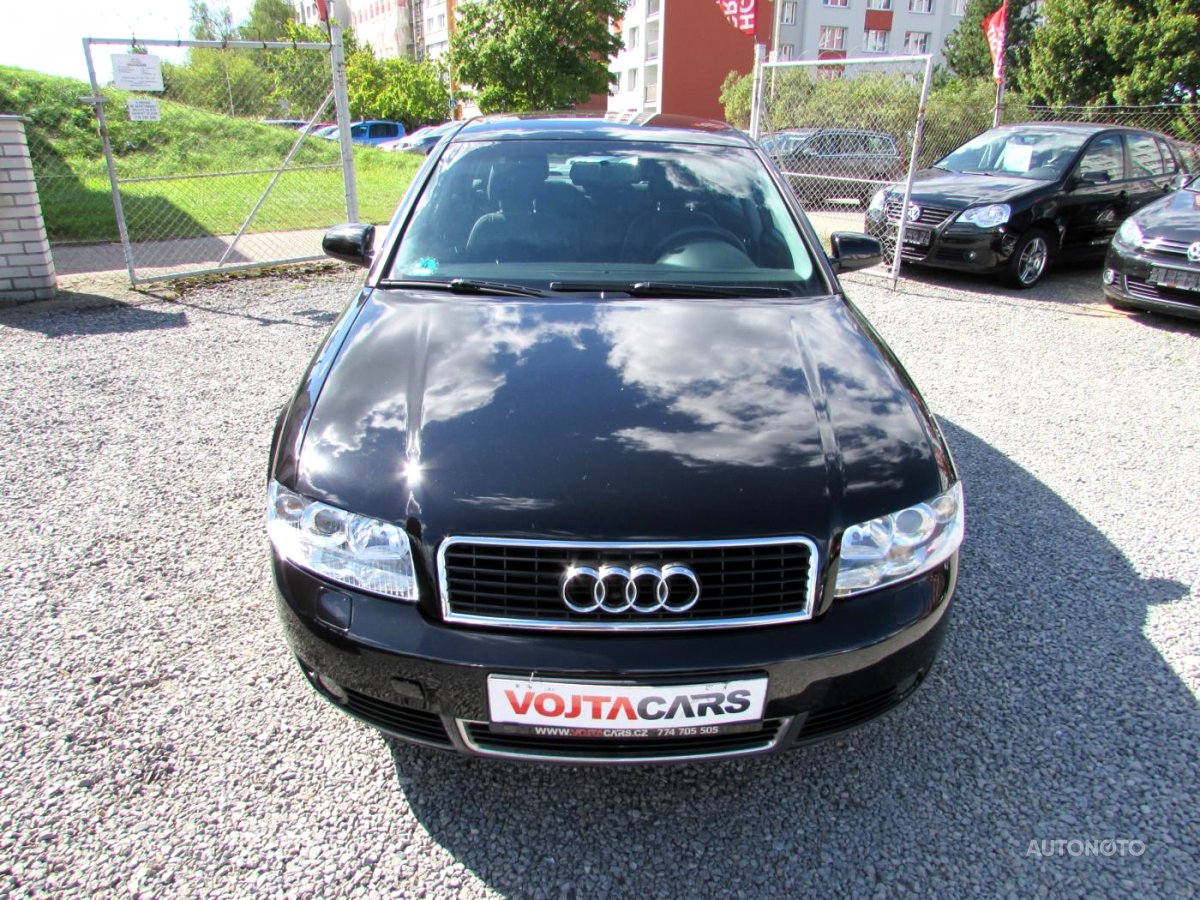 Audi A4, 2000 - pohled č. 2