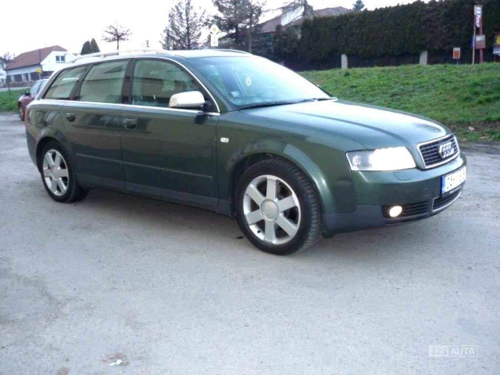 Audi A4, 2003 - pohled č. 2