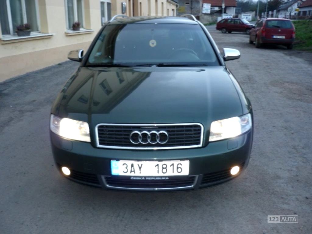 Audi A4, 2003 - pohled č. 3