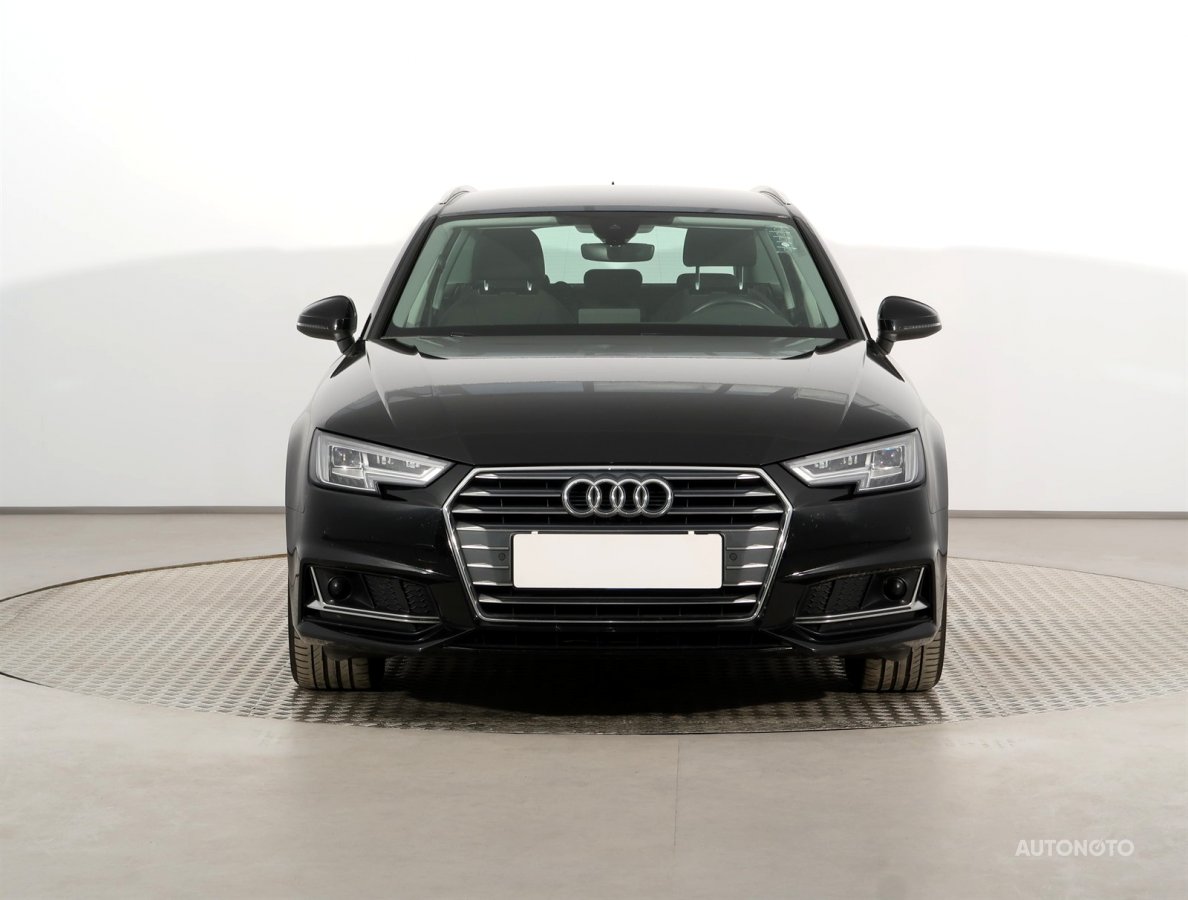 Audi A4, 2019 - pohled č. 2