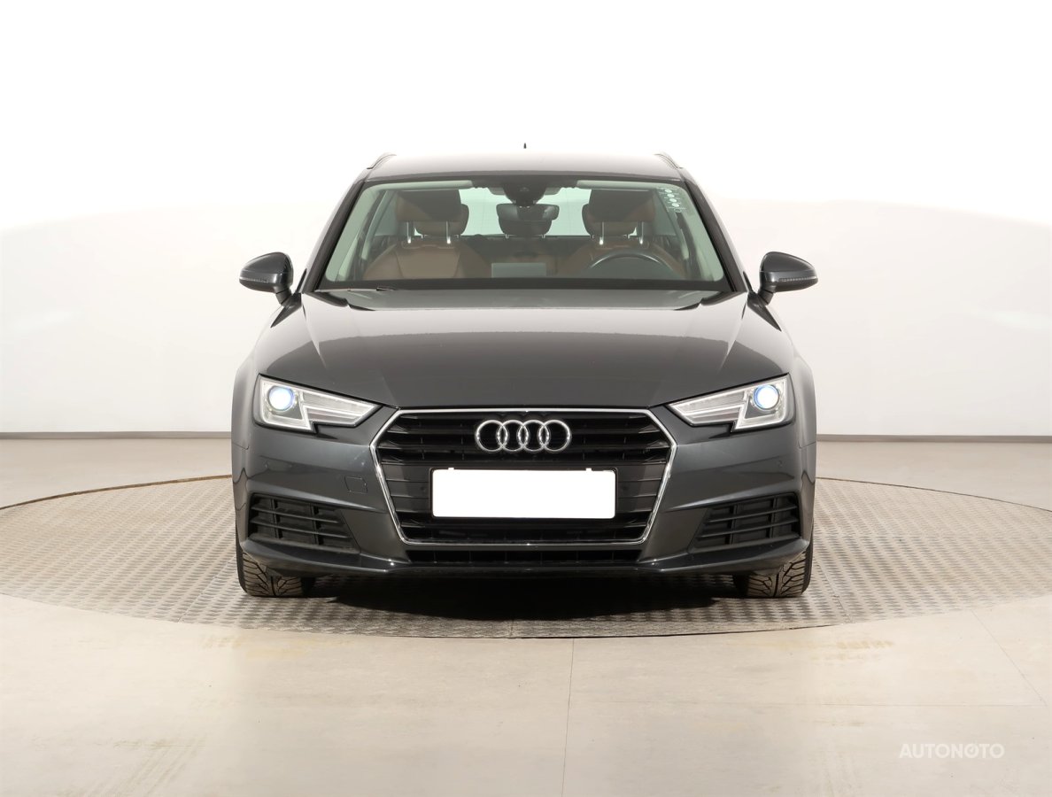 Audi A4, 2017 - pohled č. 2