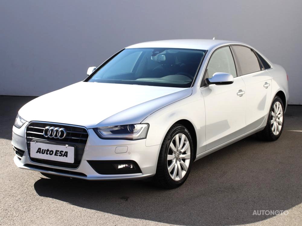 Audi A4, 2013 - pohled č. 3