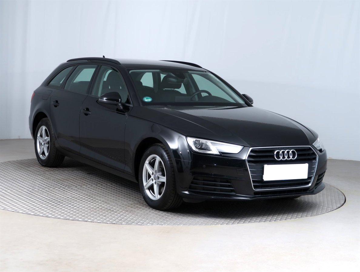 Audi A4, 2018 - celkový pohled