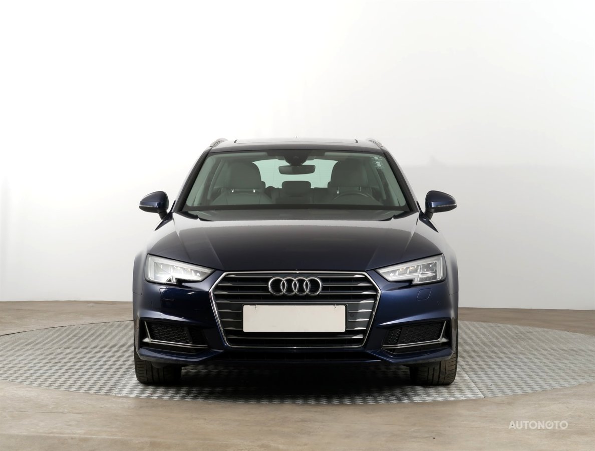 Audi A4, 2019 - pohled č. 2