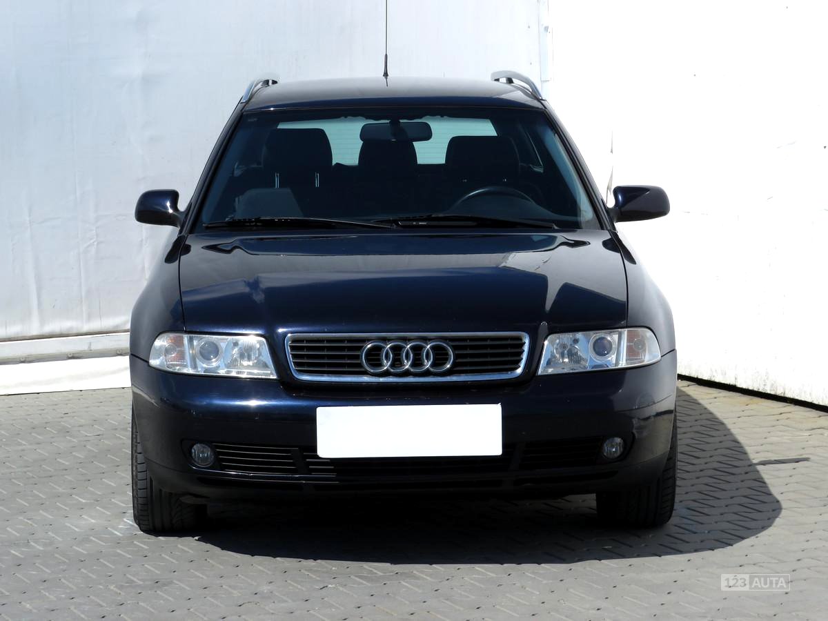 Audi A4, 2000 - pohled č. 2