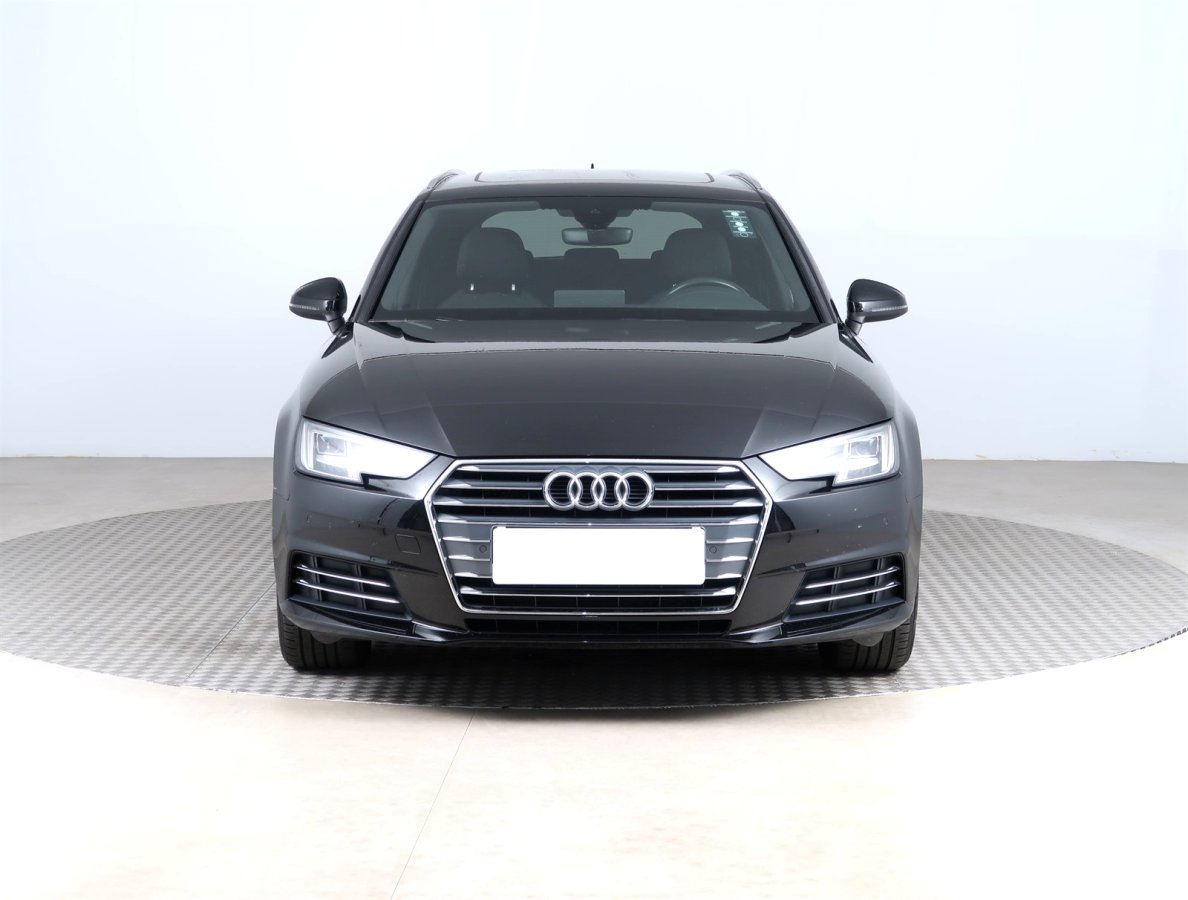 Audi A4, 2017 - pohled č. 2