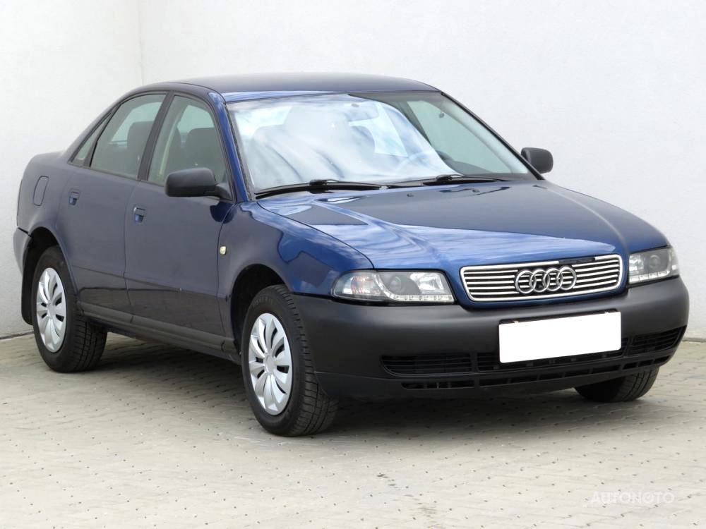 Audi A4, 1994 - celkový pohled