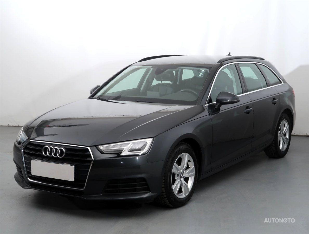Audi A4, 2018 - pohled č. 3